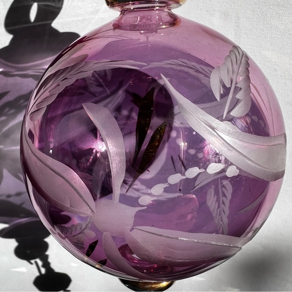 Fine Egyptian Glass Christmas Ornament 7.5” Pink Etched - Picture 2 of 13